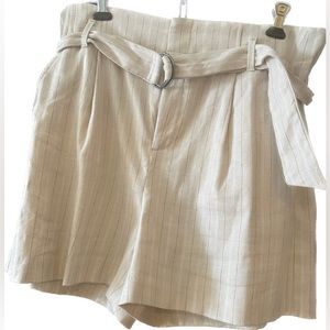 NWT Banana Republic Shorts Beige Pinstripe